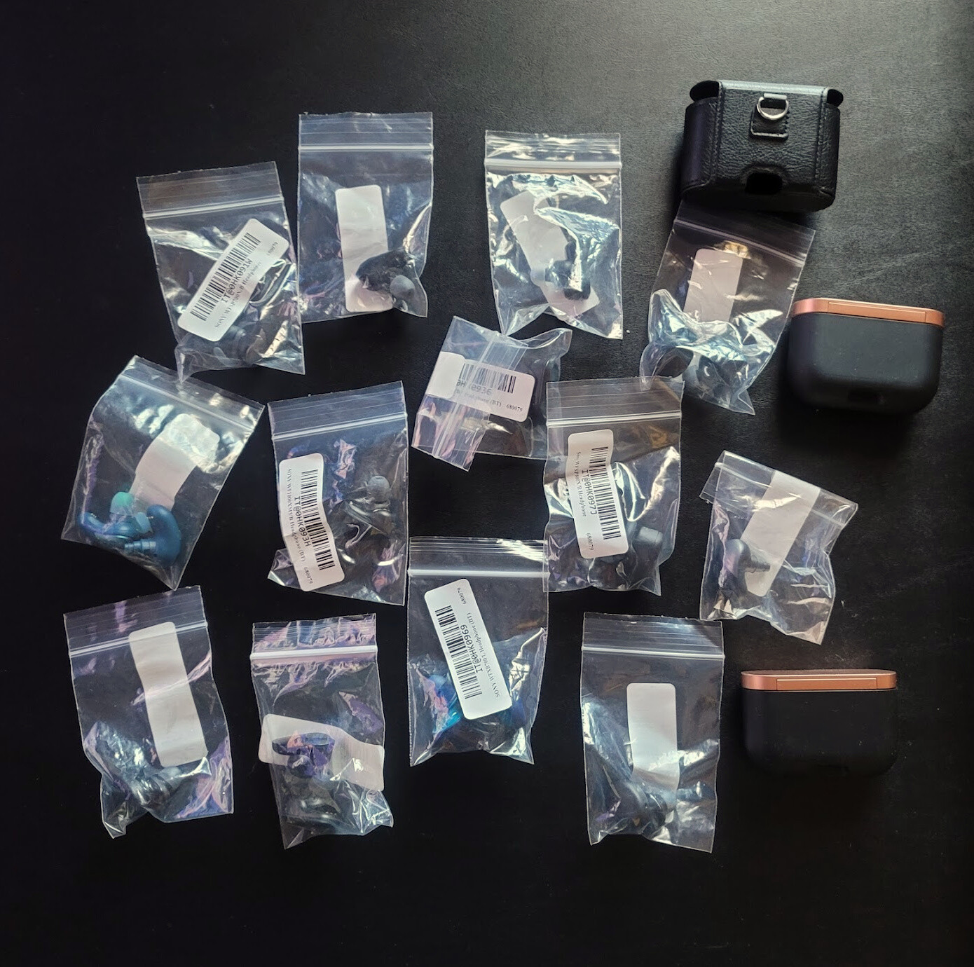 Sony WF1000XM3 Wireless Earbuds, Chargers etc. Bulk Purchase Fast Shipping! WOW