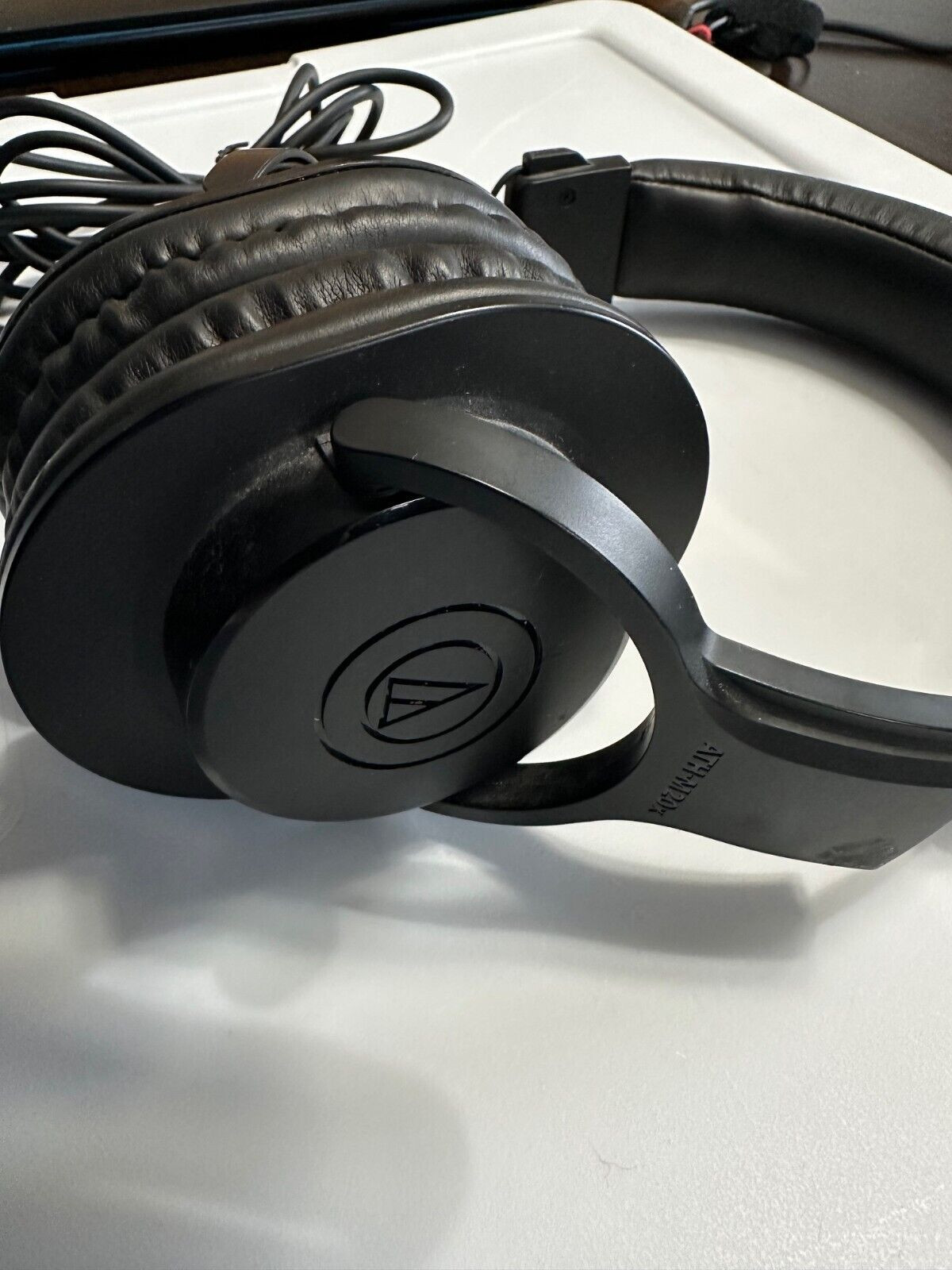 Audio-Technica M-Series ATH-M20x Professional Headphones Black Fast Shipping!