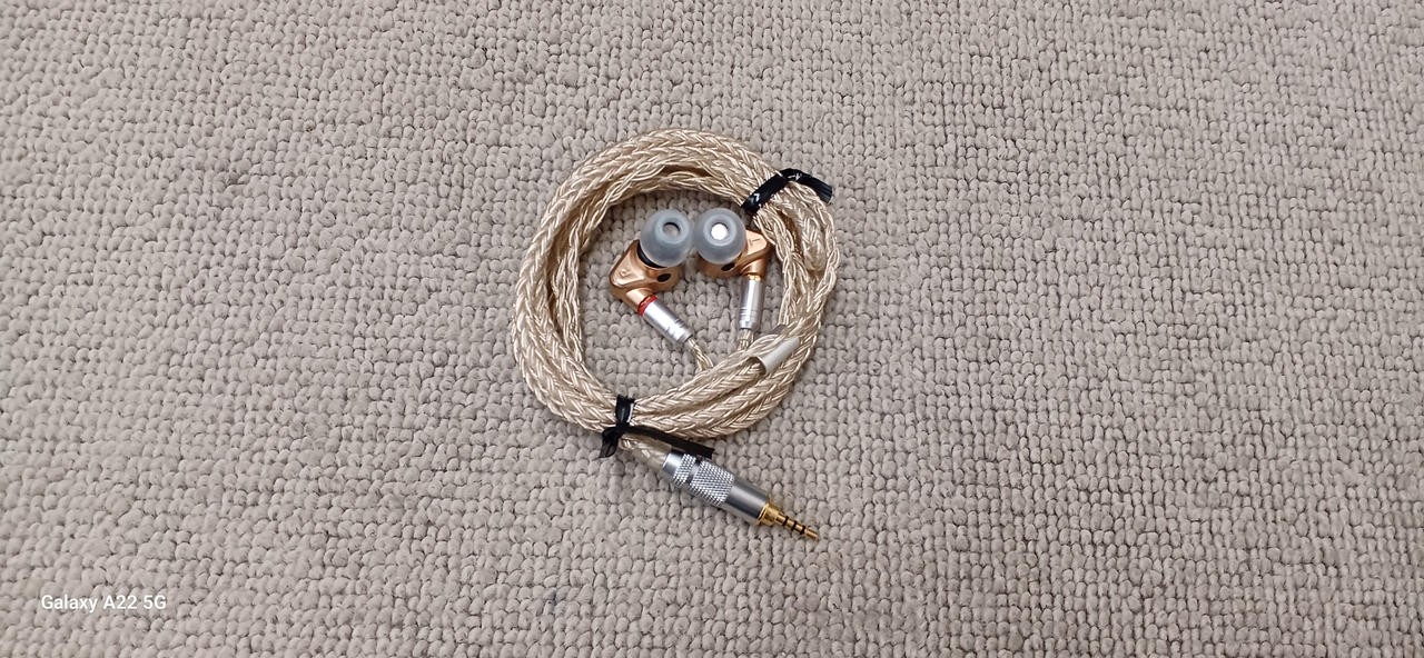 CAMPFIRE AUDIO DORADO Earphones In-Ear Hybrid Driver