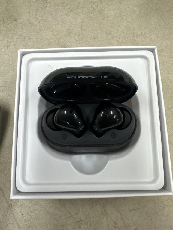 ? SOUNDPEATS Q3 Pro Earbuds ANC 38dB 42H ENC Bass Wireless – Black