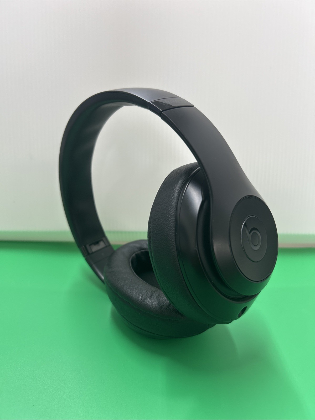 Beats Studio3 Wireless Bluetooth Noise Cancelling Headphones – Black (#8)