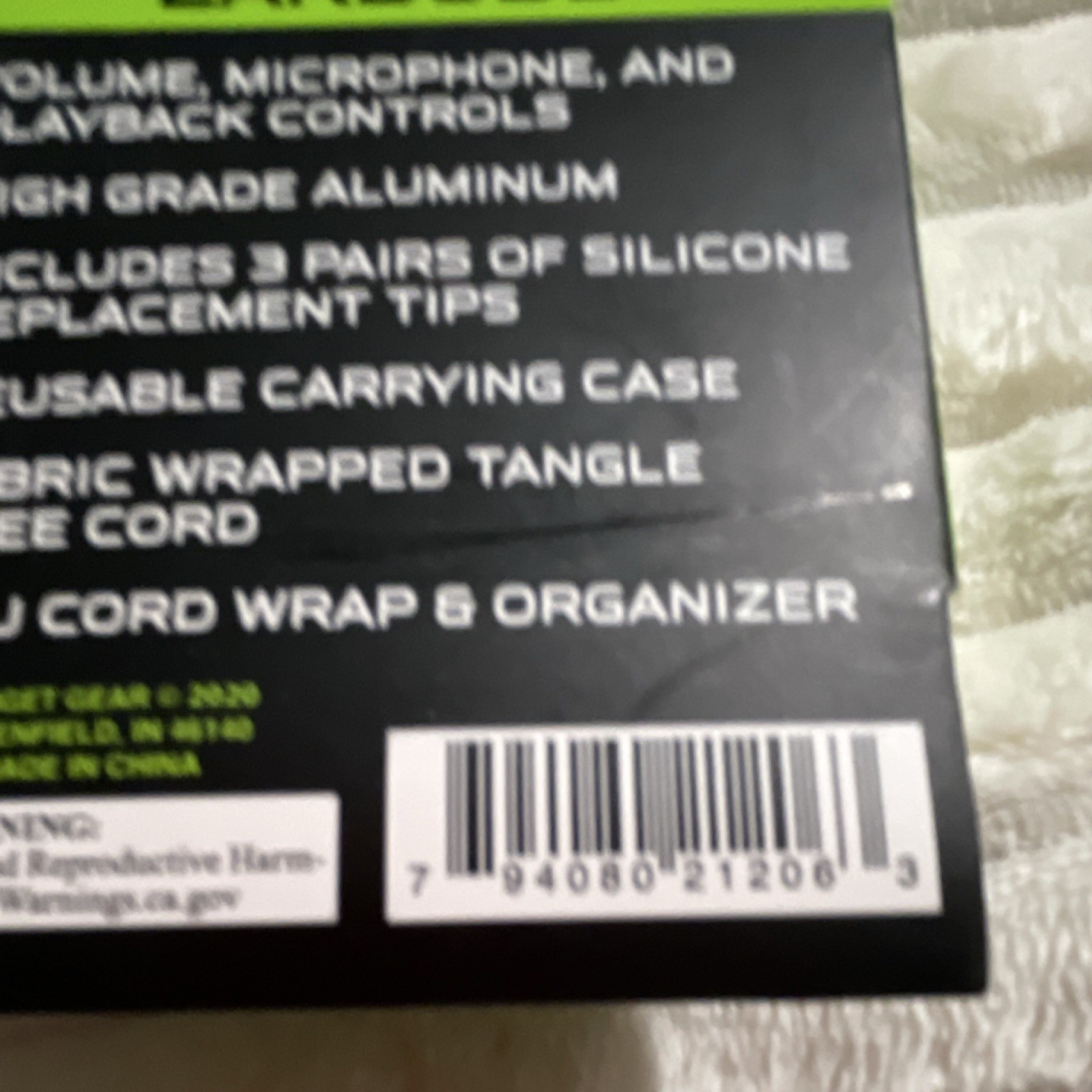 Gadget Gear Elite Series Metal In-Ear Earbuds Black Mic Tangle Free Cord 3.5mm