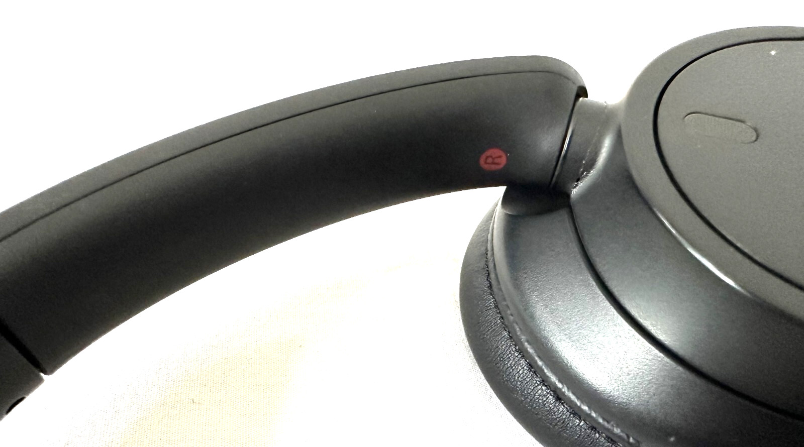Sony WH-CH720N Wireless Bluetooth Noise Canceling Headphone Black WHCH720N READ