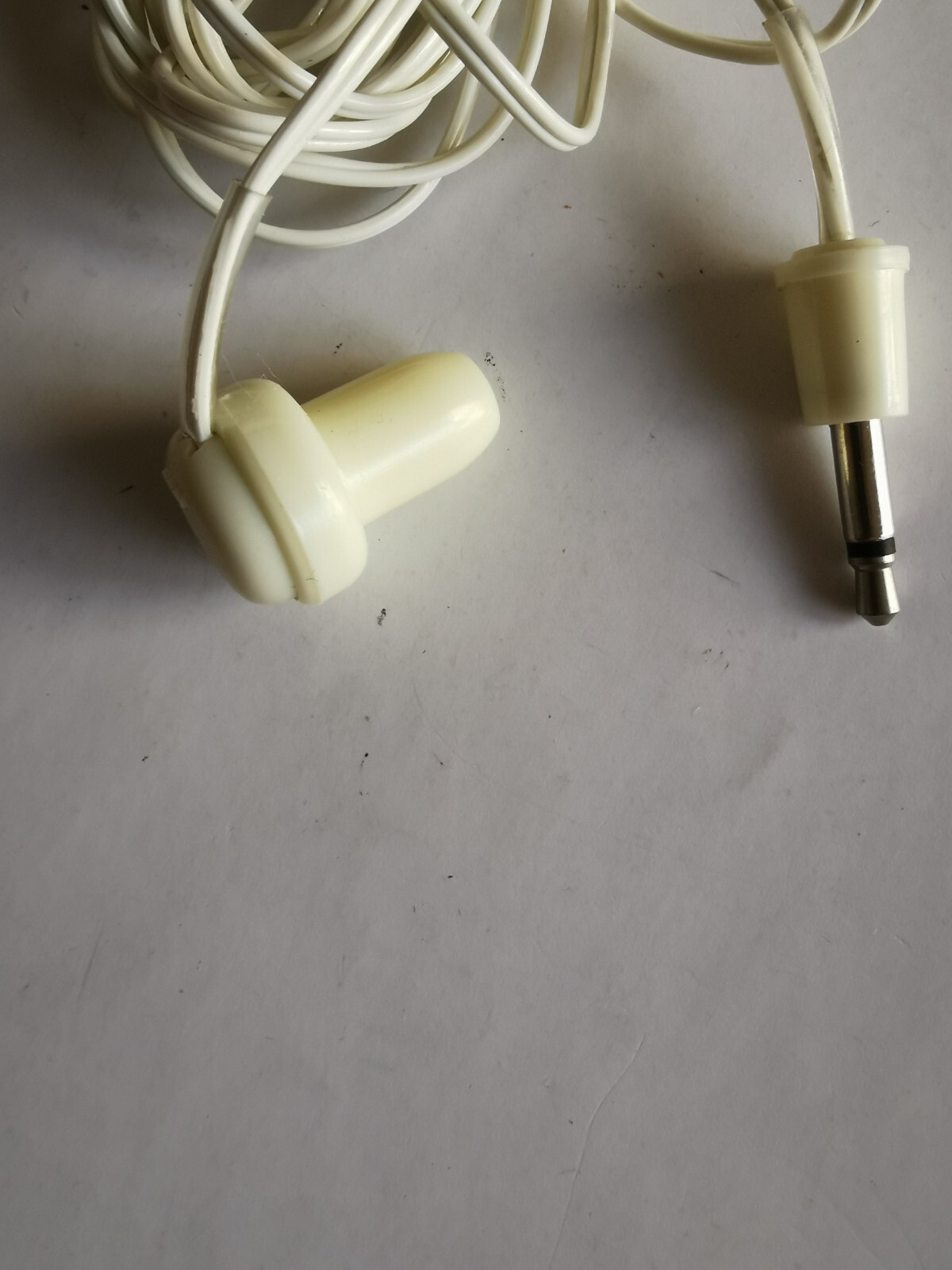 Mono earbud 11ft 3.5mm