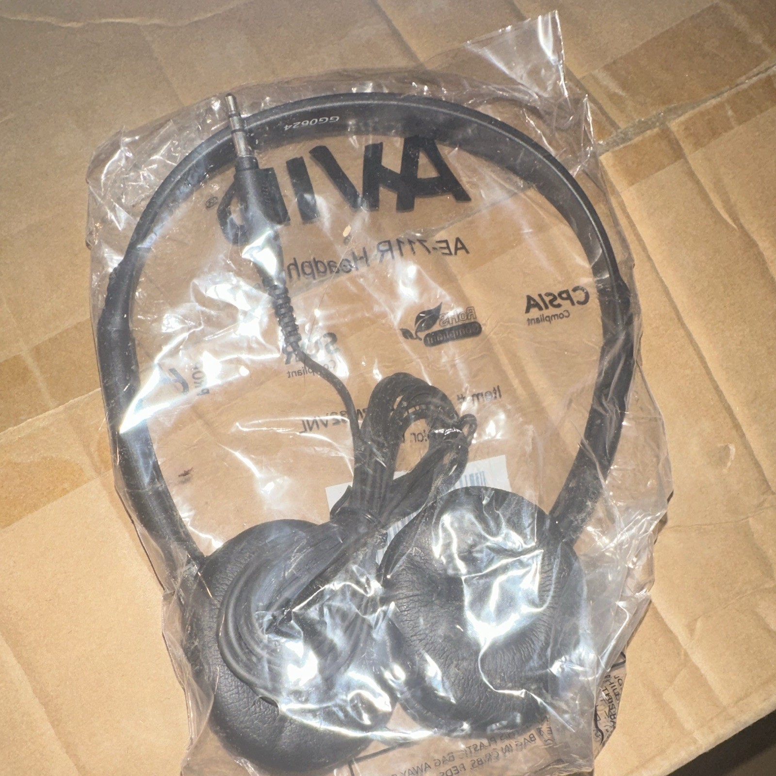 AVID AE-711R On-Ear Ear-Pad Headband Wired Headphones Double Black 3.5mm 600 pic